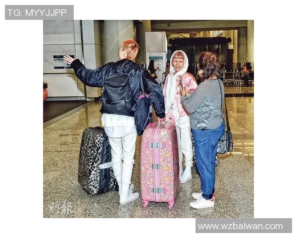 容子峰与女友甜蜜合照曝光甜蜜瞬间引发网友热议称羡慕不已