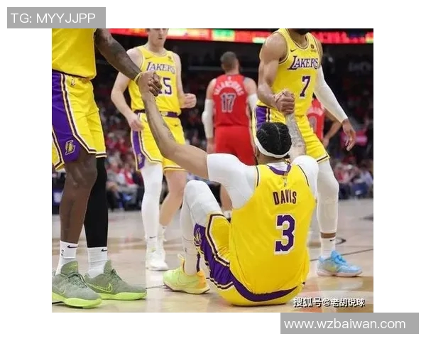 “浓眉哥”戴维斯遭遇腹部拉伤 将在一周后接受复查