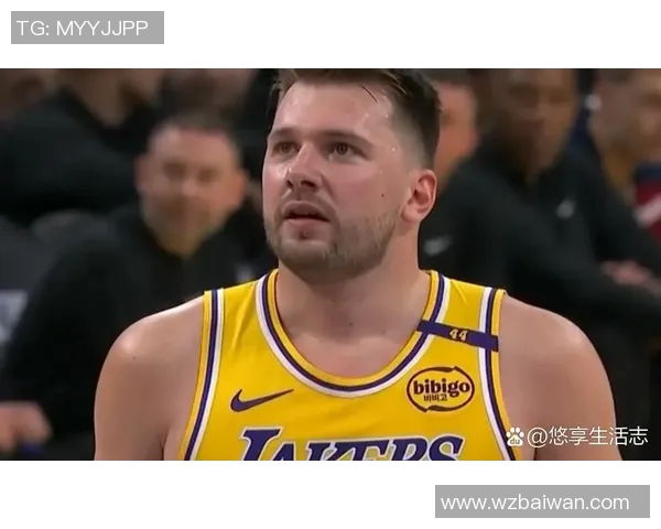 东契奇31+9遭绝杀！湖人DPOY轰14分4断，表现完爆小里，中锋伤退