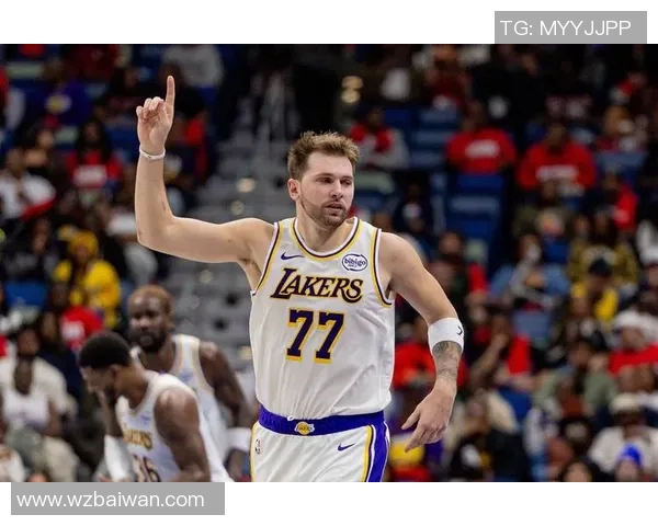 连得10分收比赛，关键时刻8胜0负！老詹29+7+6，东契奇31+15+11